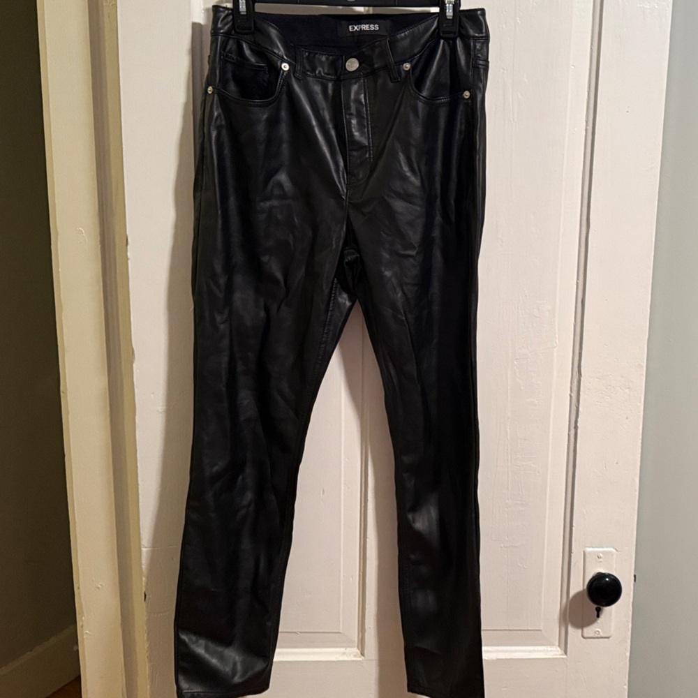 Express Black Ankle Pants